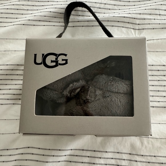 NWT UGG BABY BIXBEE BOOTIE IN GRAY SIZE 0/1 (0-6 MONTHS) - Picture 12 of 12
